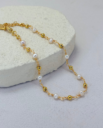 Timeless Pearl Beaded Bracelet