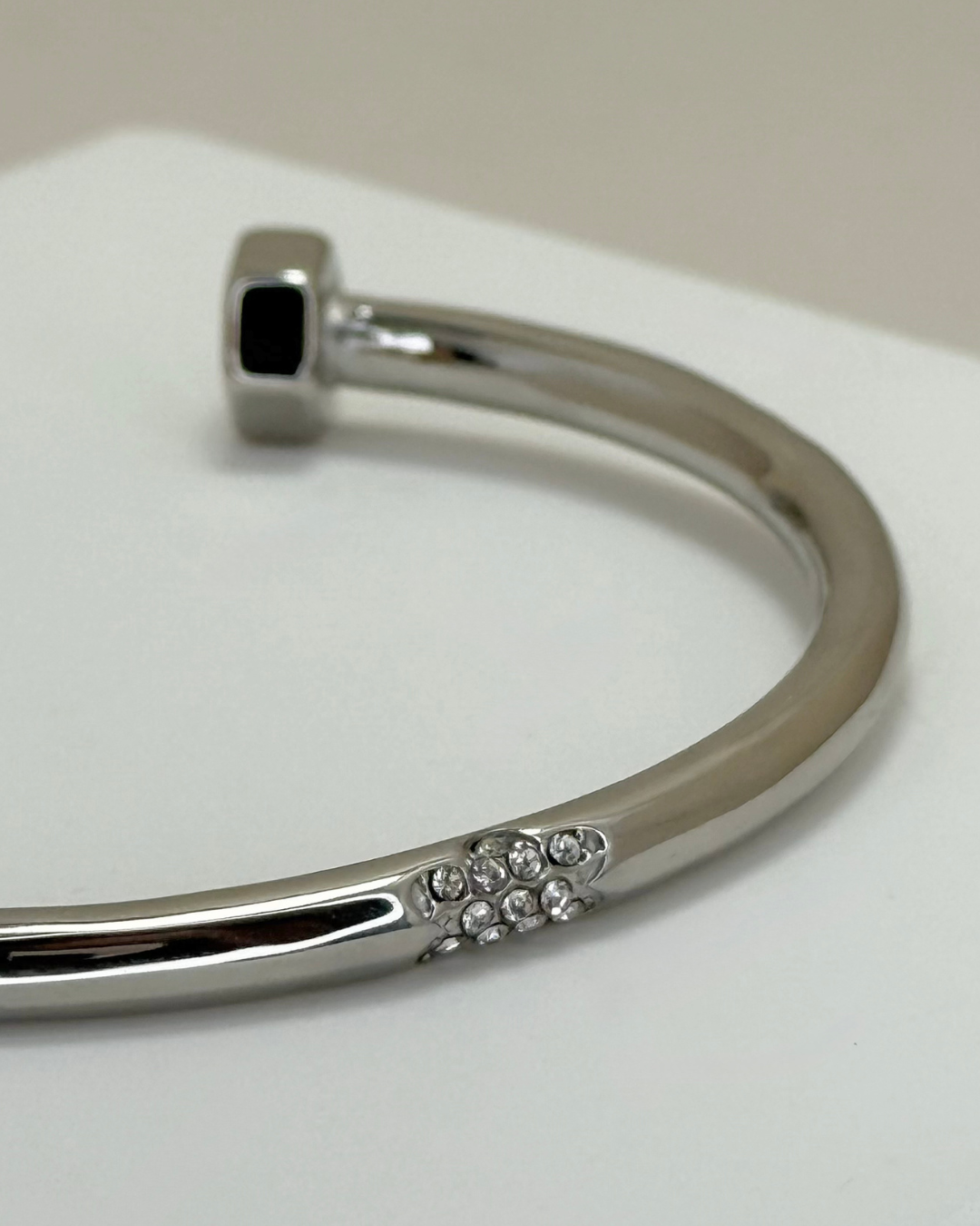 Screw Tapered Rivet Open Bangle
