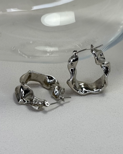 Vintage Twisted Ribbon Hoop Earrings