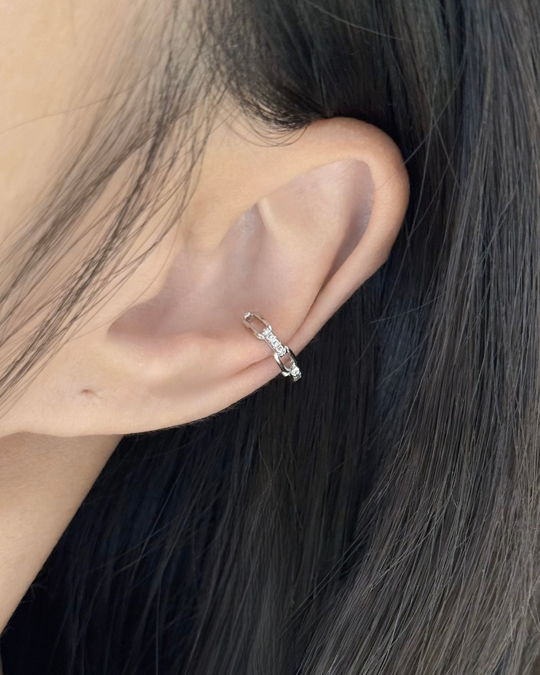 Chain Link Ear Cuff