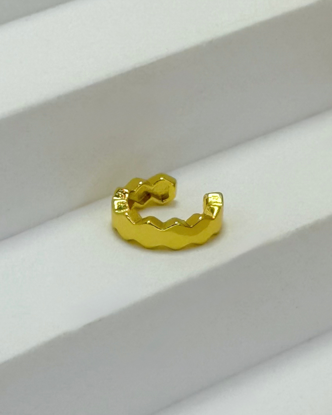 Beehive Ear Cuff