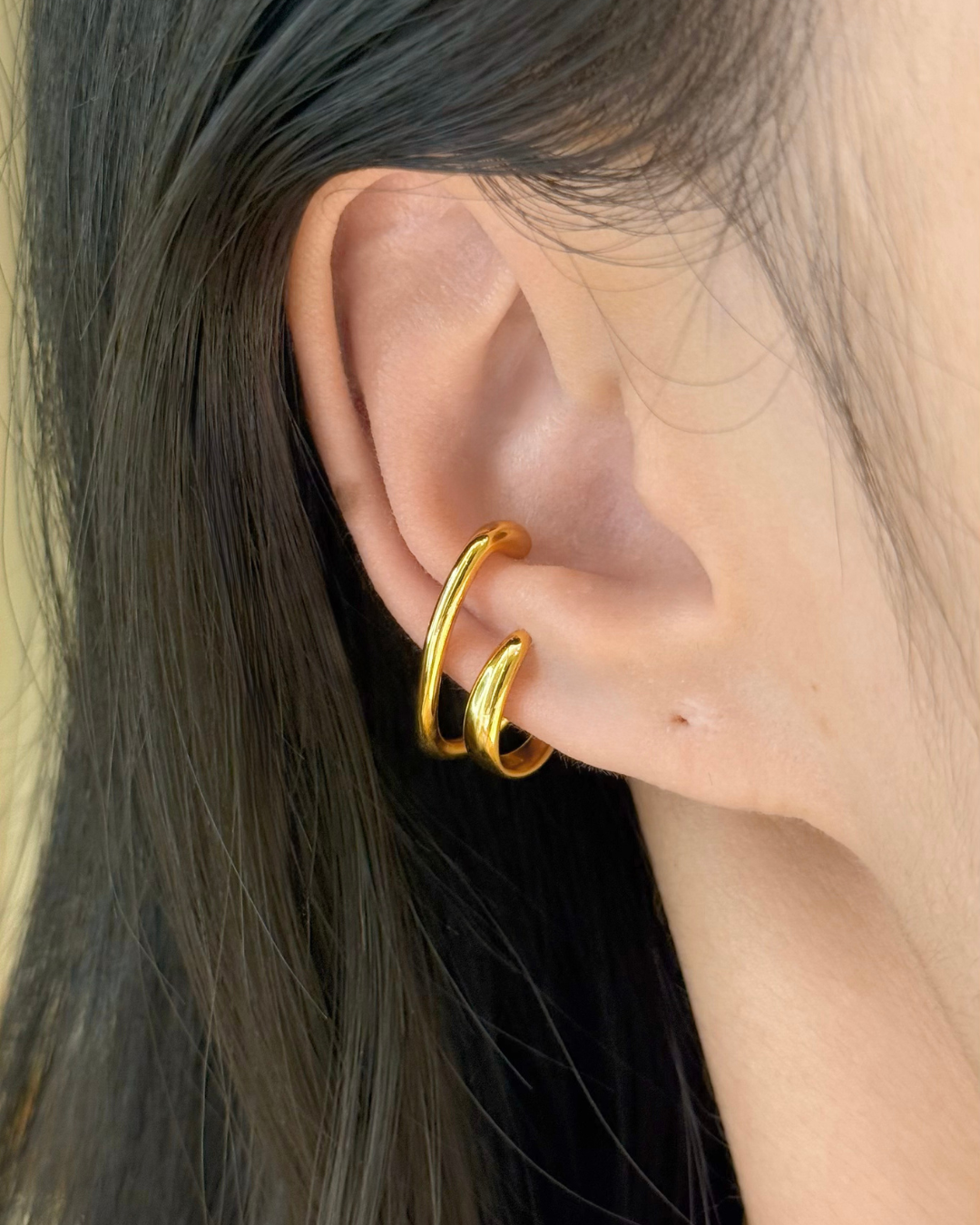Modern Abstract Wave Ear Cuff