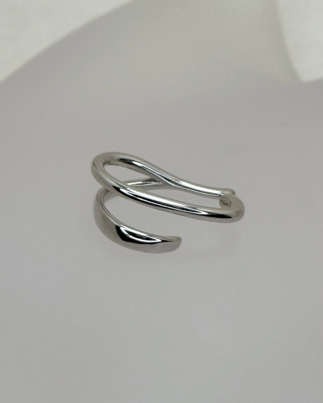 Modern Abstract Wave Ear Cuff