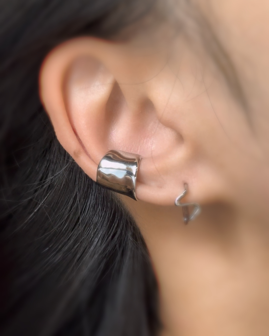 Chunky Tube Ear Cuff