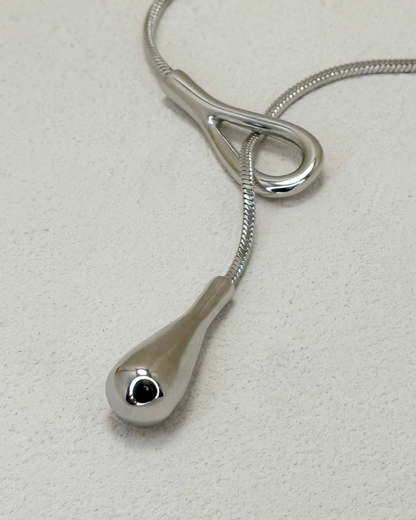Teardrop Lariat-style Necklace