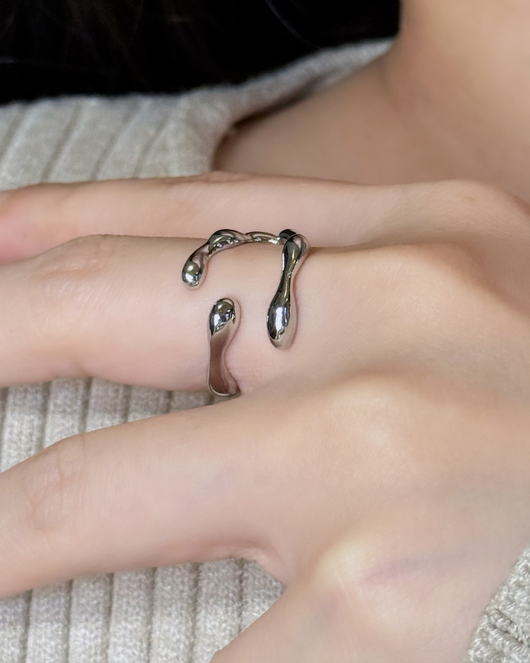 Sculptural Claw Open Ring