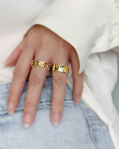 Curved Open Ring