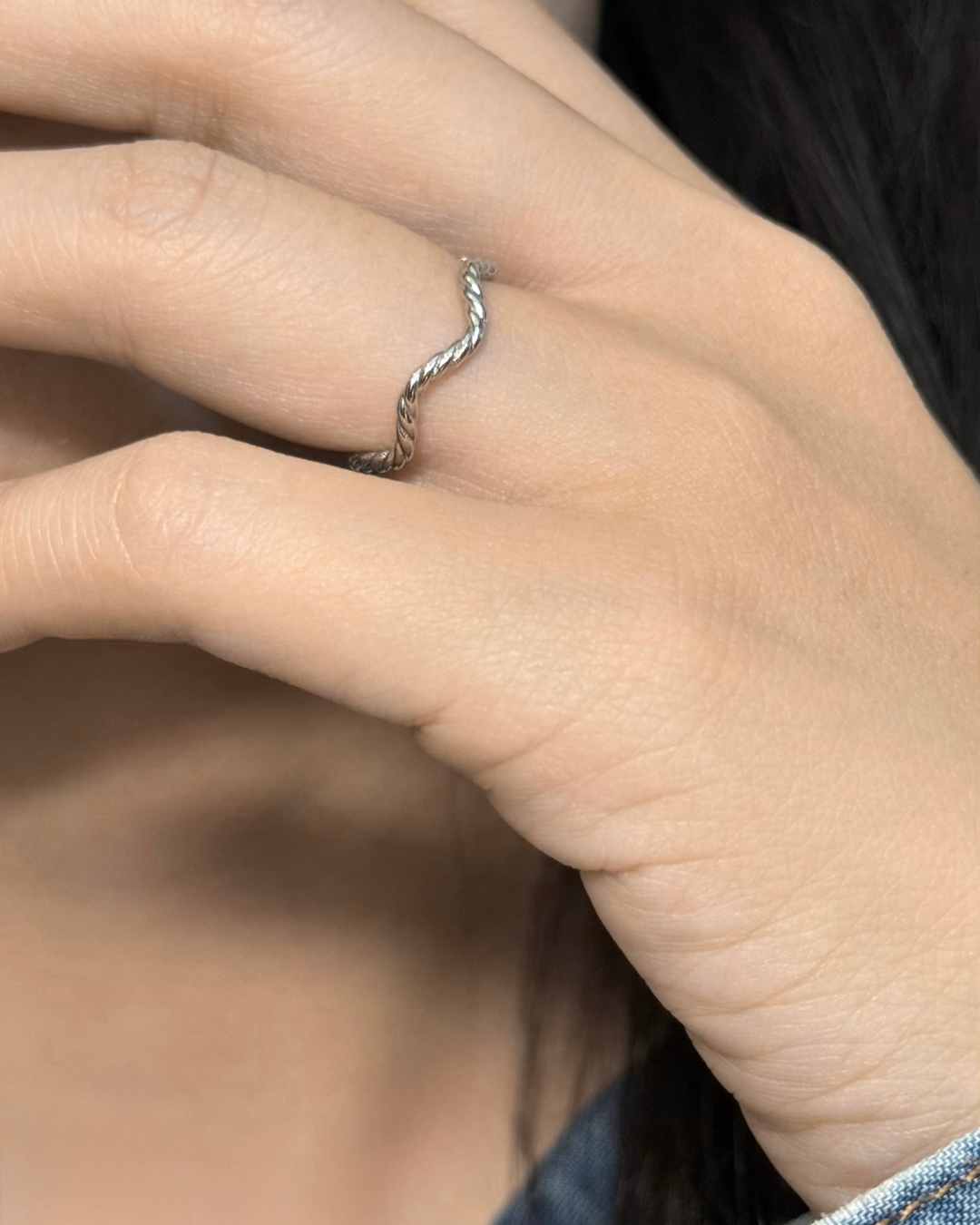 扭紋波浪開口戒指