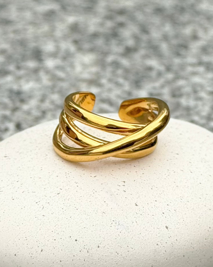 多層跨線條交錯開口戒指